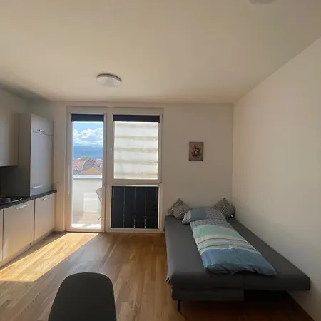 Penthouse Mit Balkon *